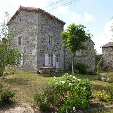Independant 4 Pers. A Avec Cour, Proche Gorges De L'allier, Parking Prive, Animations. - Fr-1-582-193 Holiday home Rauret
