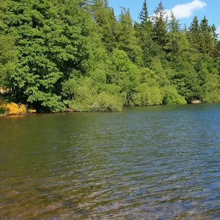 Independant 4 Pers. A Avec Cour, Proche Gorges De L'allier, Parking Prive, Animations. - Fr-1-582-193 Semesterbostad *