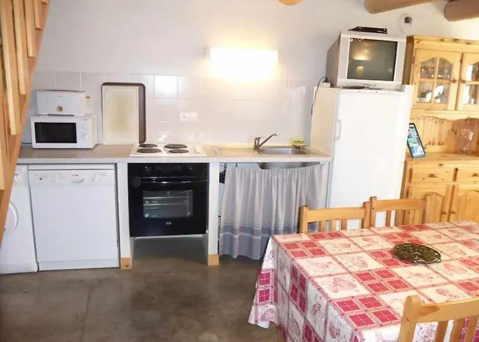 Independant 4 Pers. A Avec Cour, Proche Gorges De L'allier, Parking Prive, Animations. - Fr-1-582-193